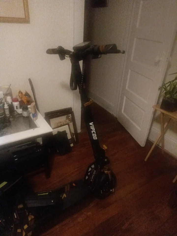 VIPCOO Foldable Electric Scooter image indicator(6)