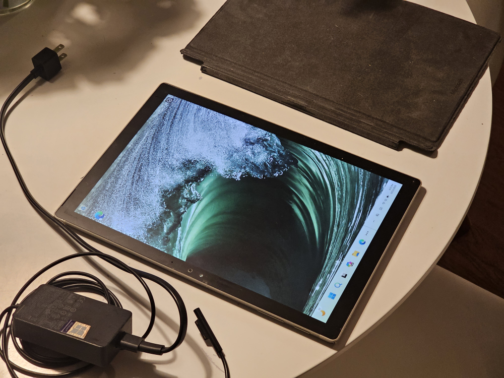 Microsoft Surface Pro 3 i5 6300U Tablet computer - photo 3