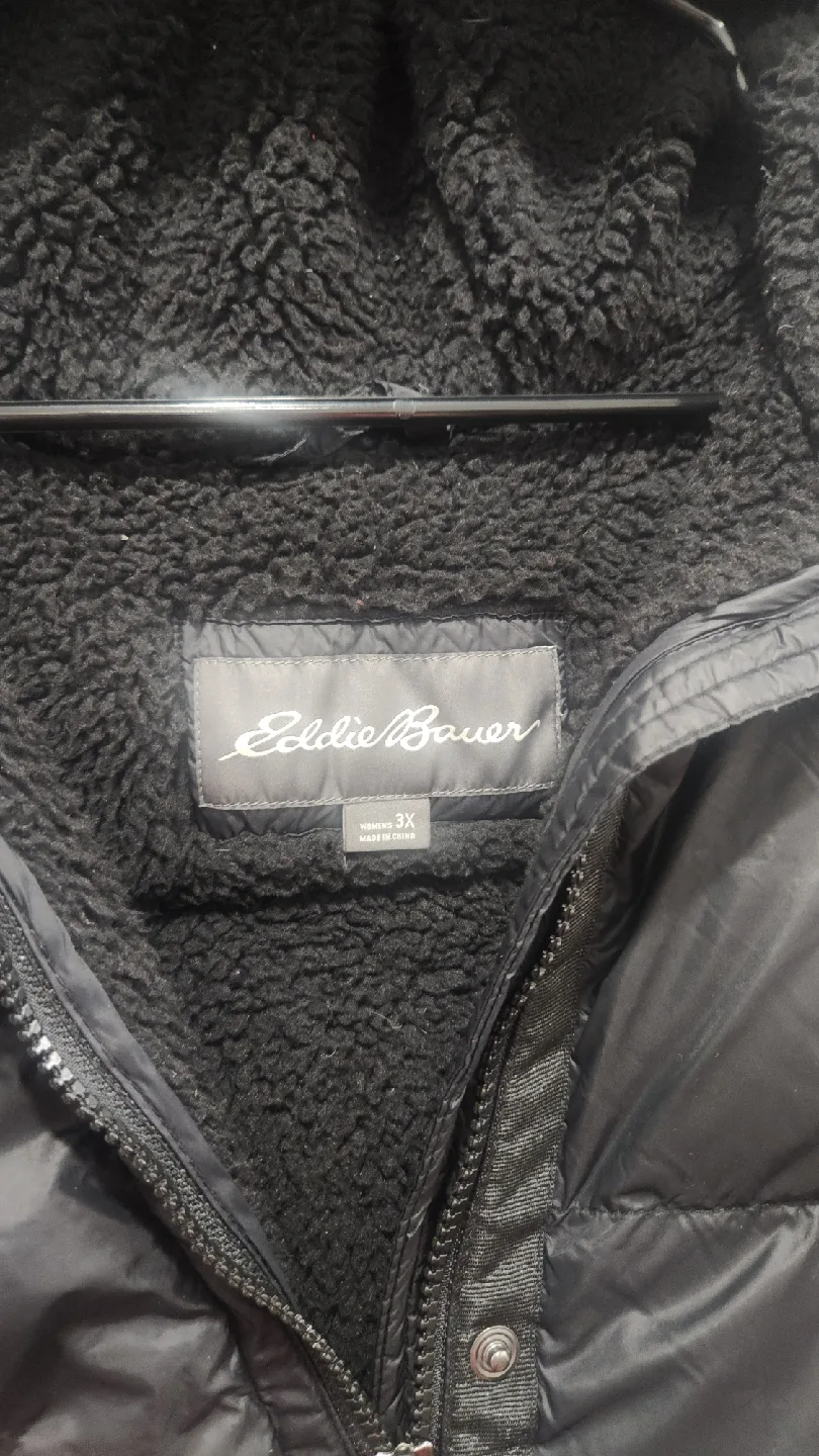Eddie Bauer Black Puffer Jacket - Size 3X image indicator(2)