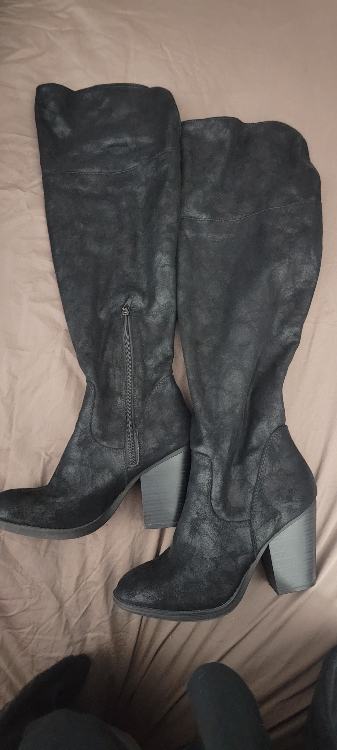 Black Over-the-Knee Heeled Boots