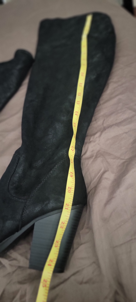 Black Over-the-Knee Heeled Boots - photo 4