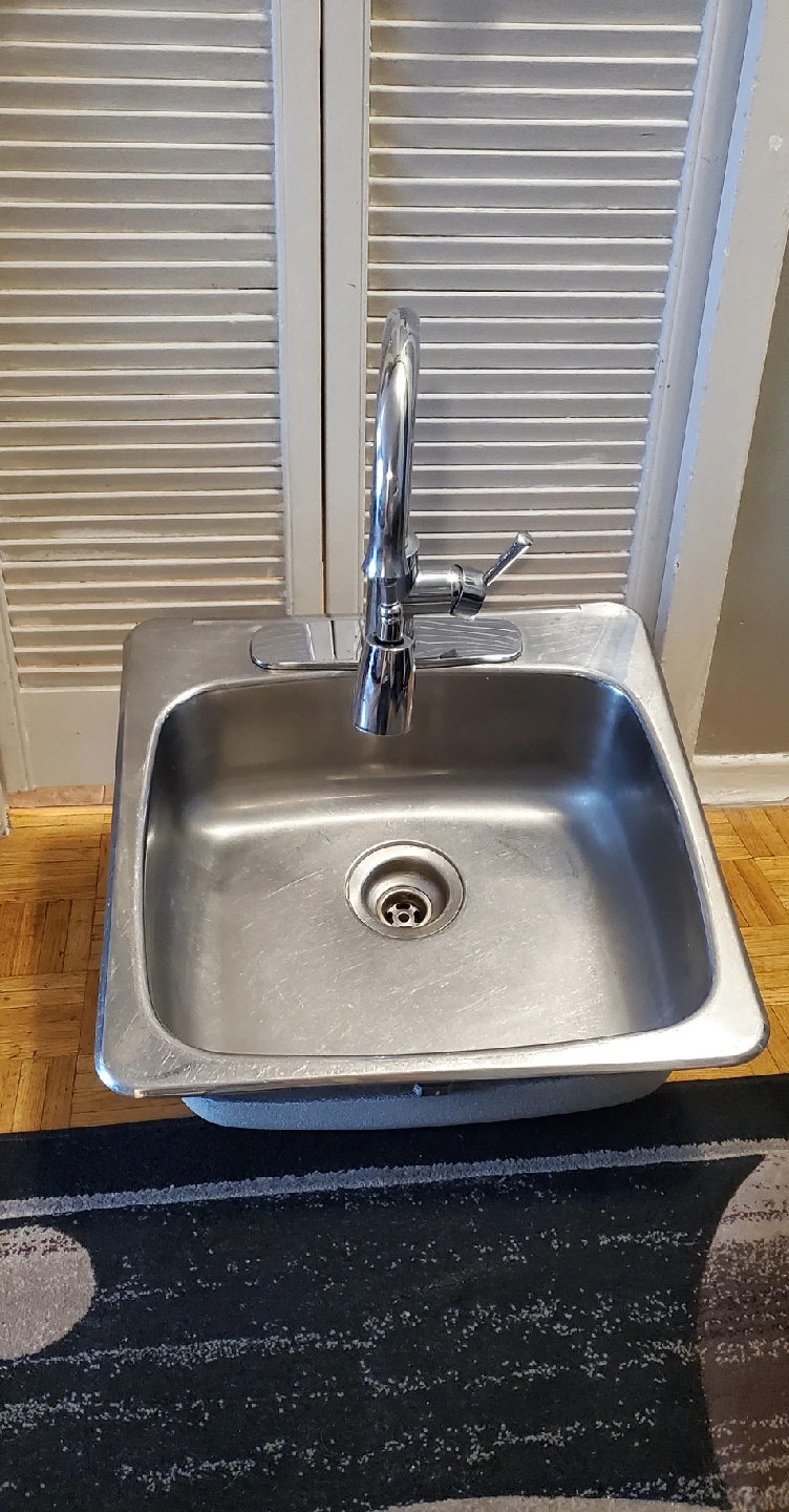 Stainless Steel Kitchen Sink