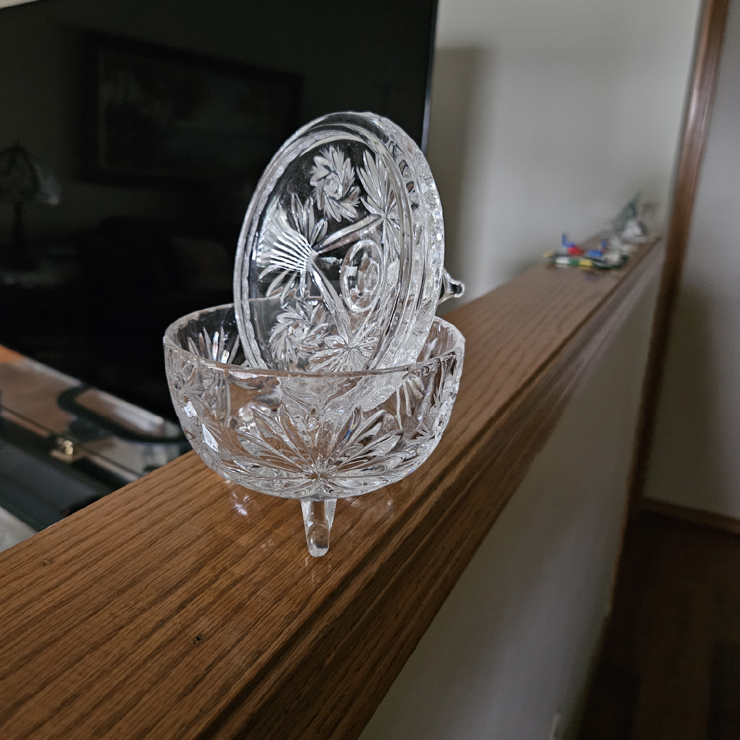 Pinwheel Crystal Candy Dish - photo 2