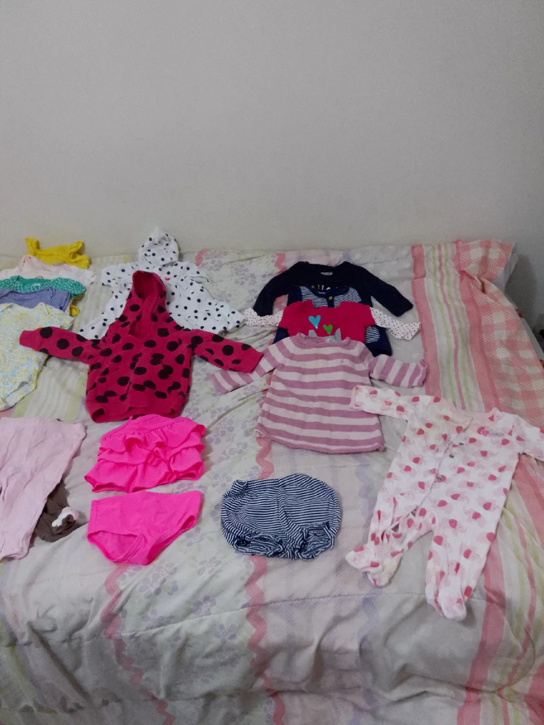 Mixed Baby Clothes Bundle - 3M image indicator(5)