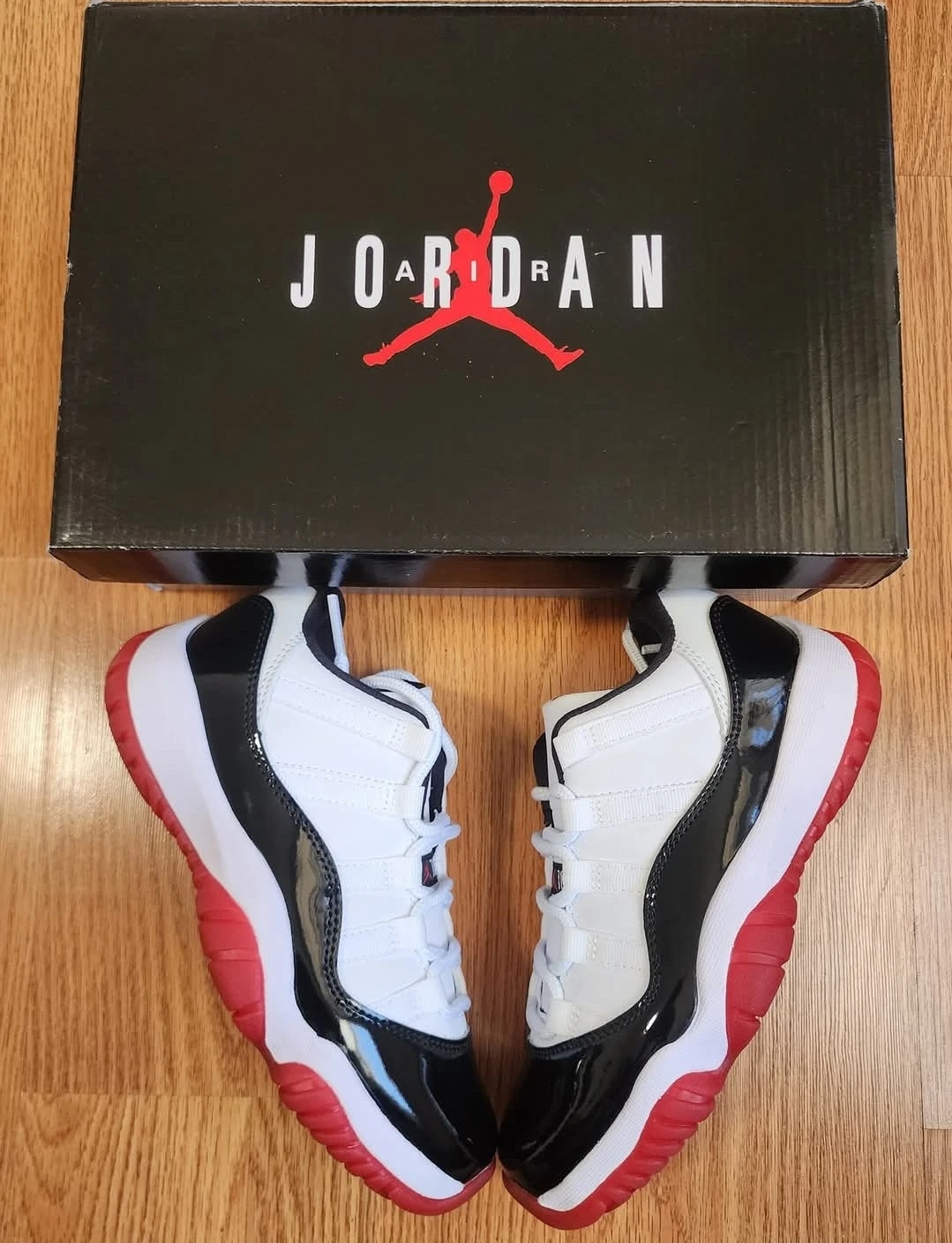 Jordan 11 Retro Low Concord Size 5 - photo 2