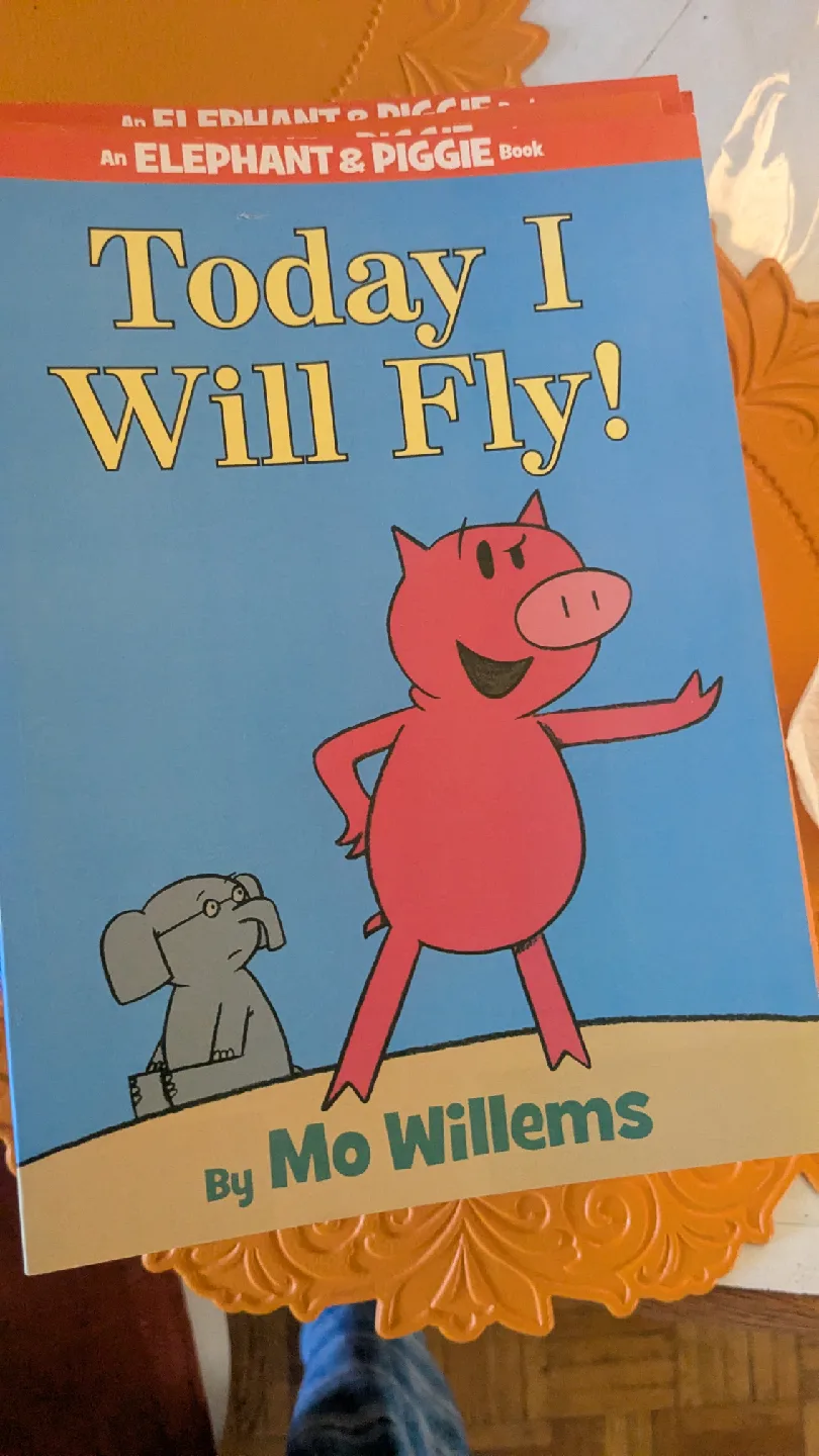 Elephant & Piggie Book Set by Mo Willems thumbnail