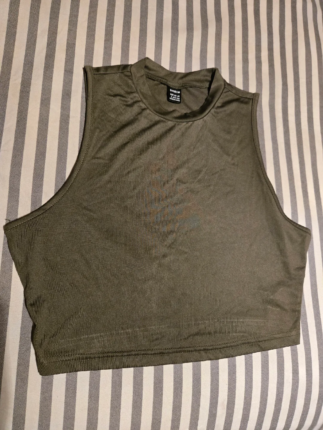 Shein Olive Green Tank Top - Size L image indicator(2)