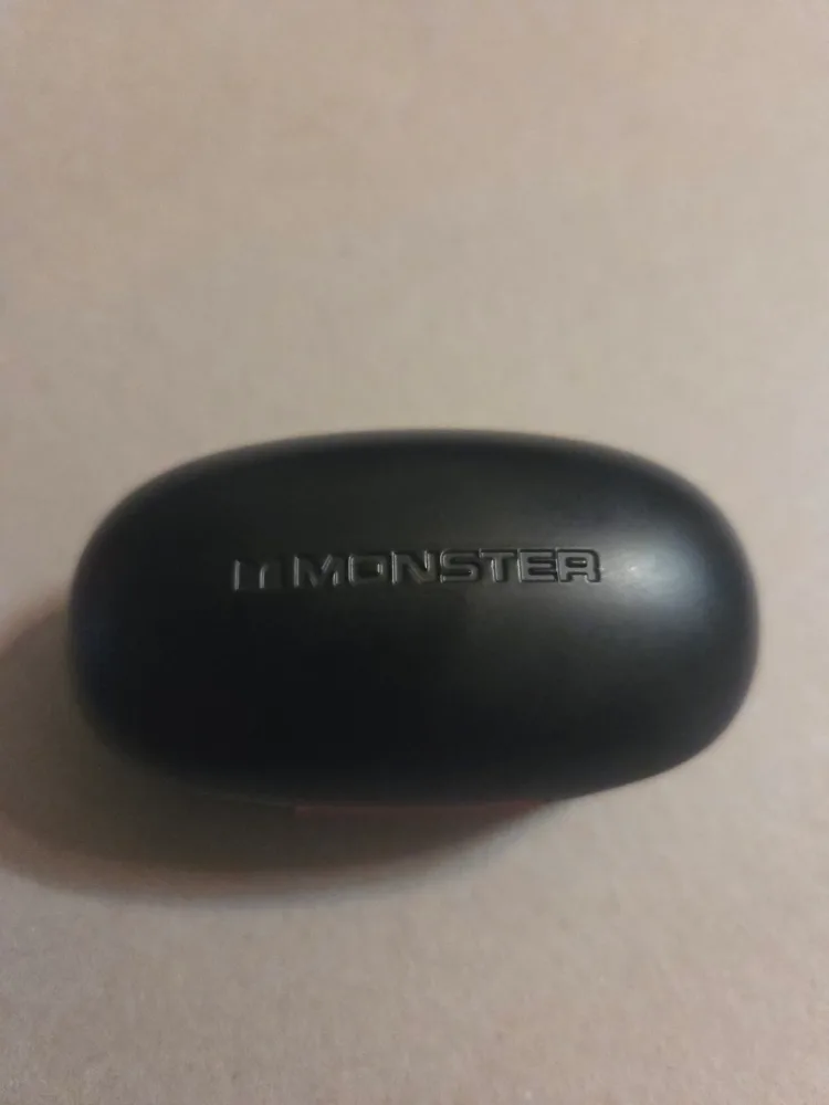 Monster Achieve 100 Airlinks Wireless Headphones - Black/Red image indicator(3)