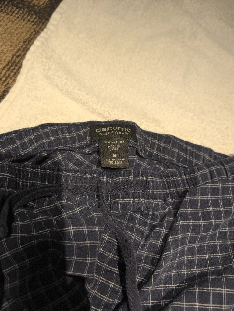 Claiborne Sleepwear Men's Pajama Pants - Size M thumbnail