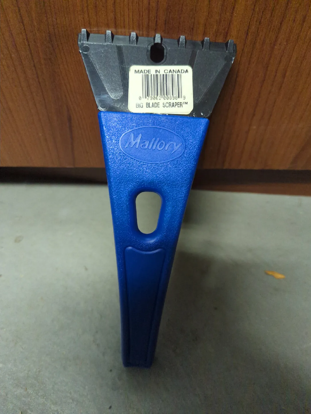 Mallory Big Blade Scraper - Blue