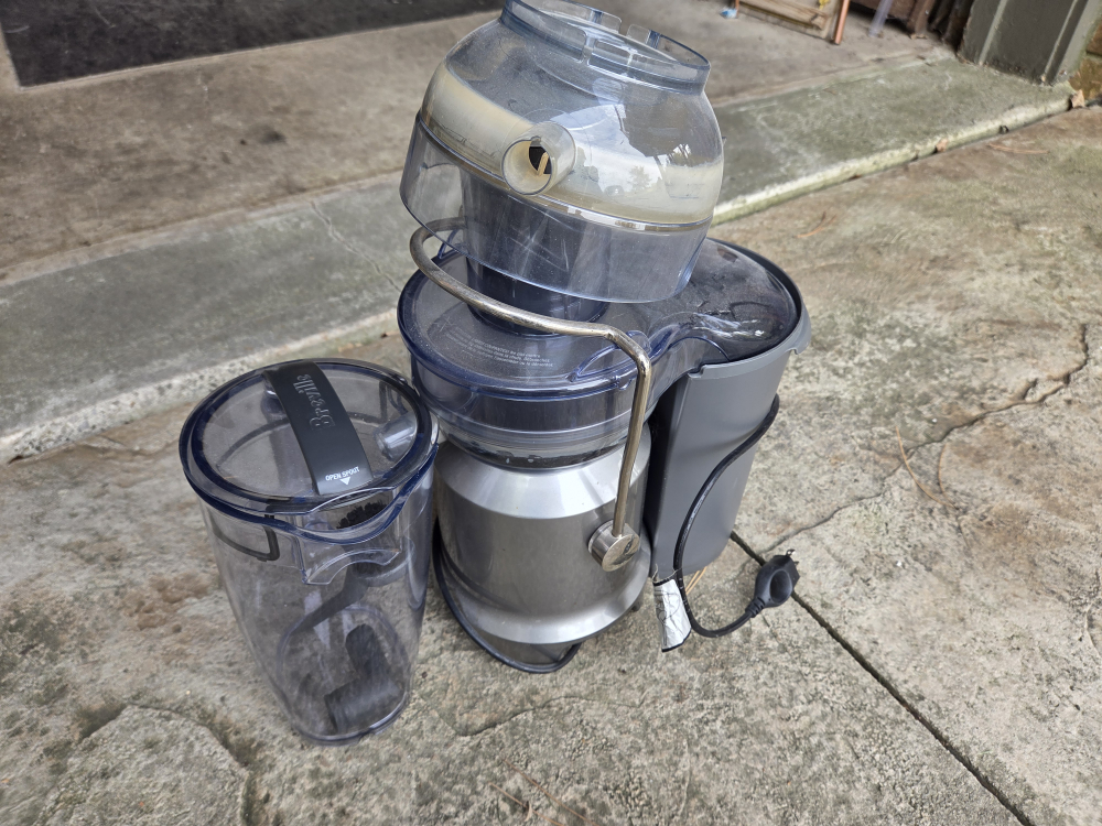 Breville Juicer - photo 2