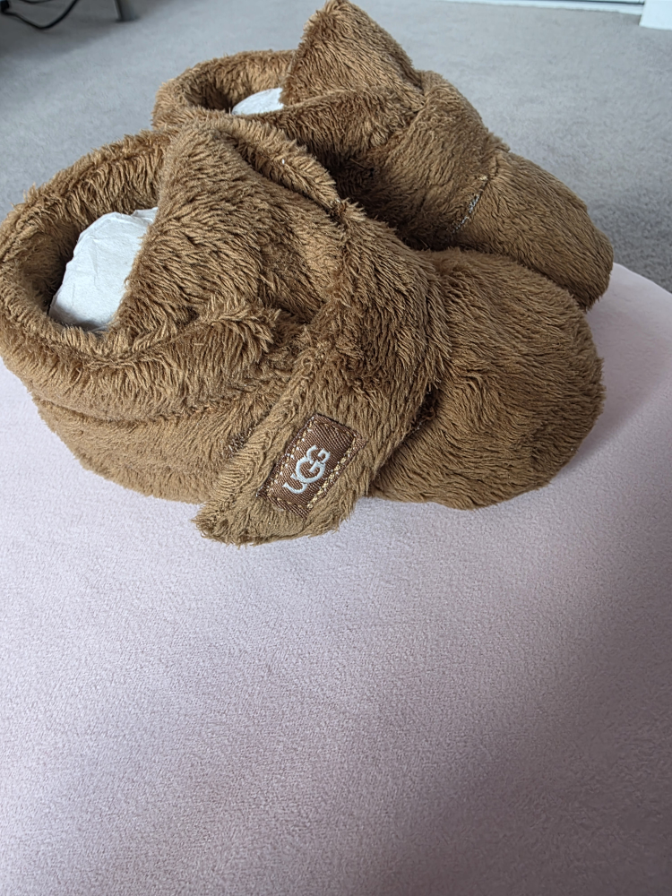 UGG Bixbee Booties, Size 4/5 (12 to 18 months)
