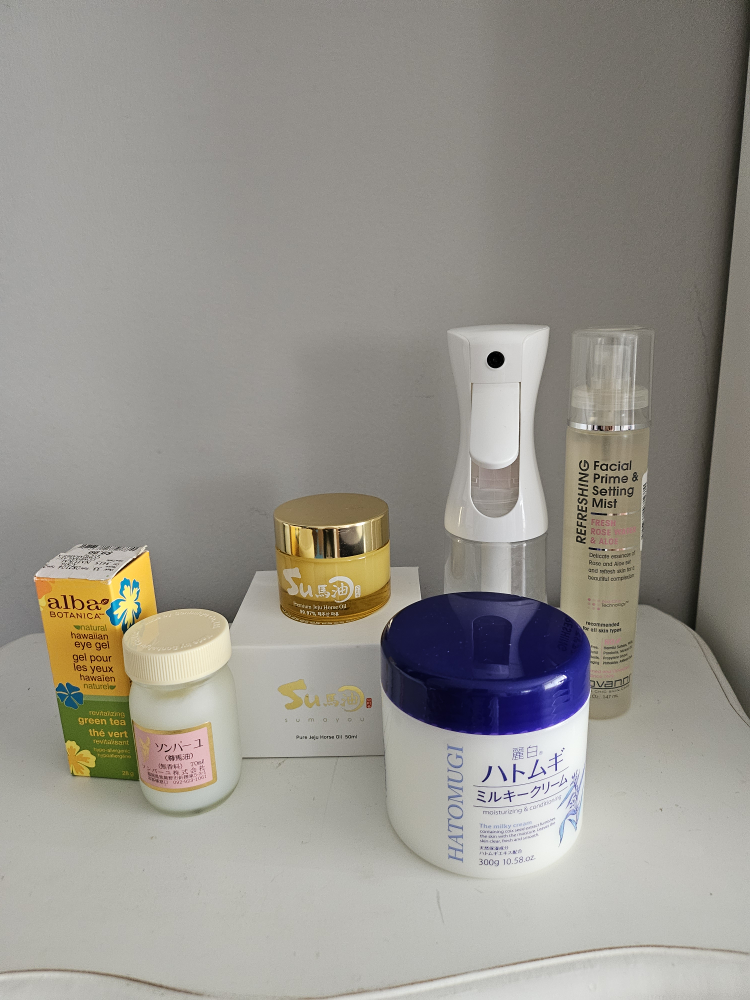 Clearance !!! Hatomugi Milky Cream 300g