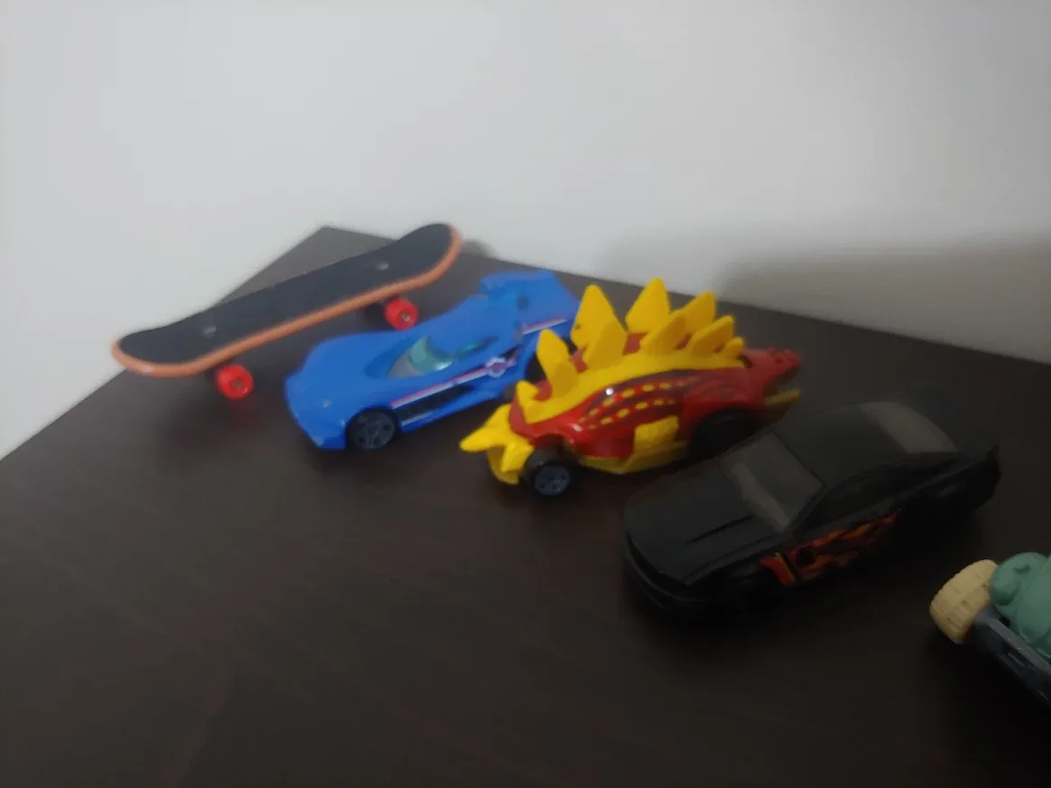 Hot Wheels Diecast Car Collection image indicator(4)