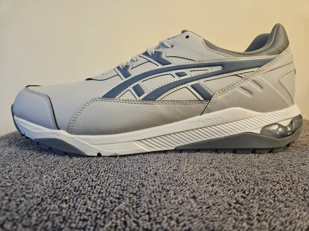 Brand-new Asics Golf Shoes !! image indicator(2)