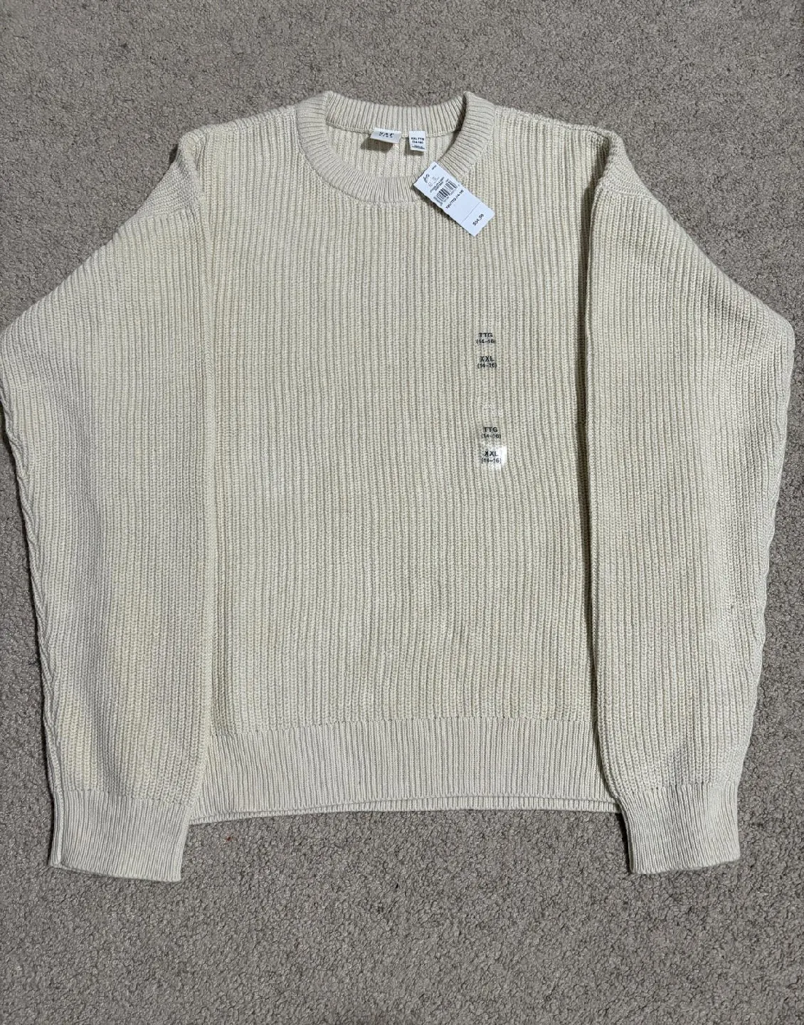 New GAP Kids XXL Cream Sweater image indicator(2)