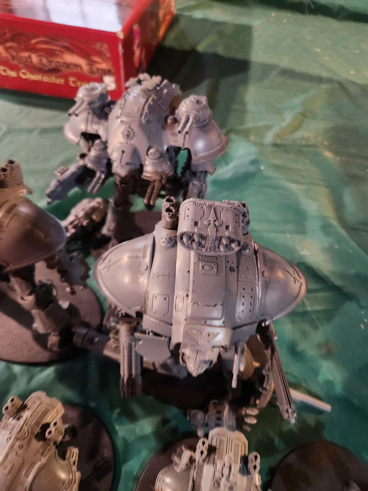 Warhammer 40k Imperial Knights, around 2000 points image indicator(6)