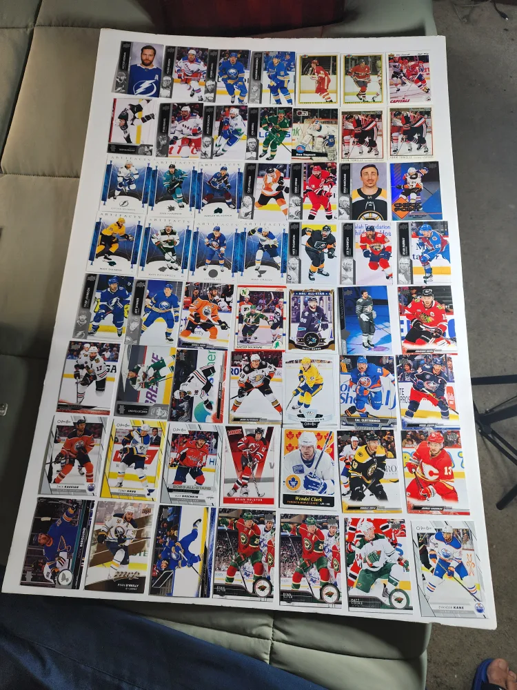 thousands of cards some from 1980s  most modern image indicator(5)