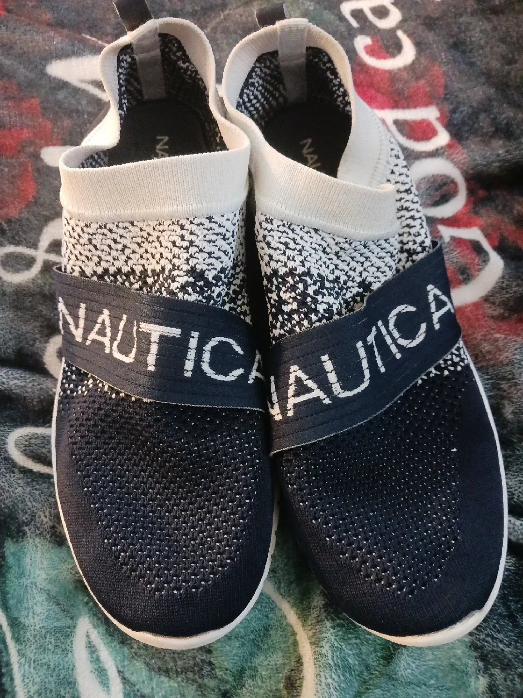 running Shoes thumbnail