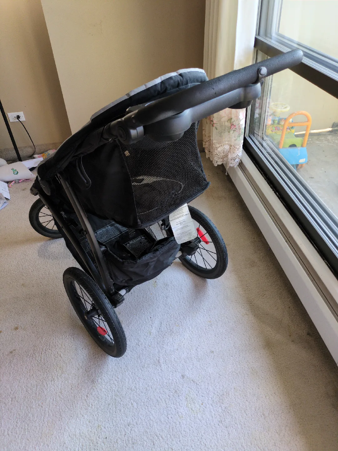 Graco Fastaction Jogger LX Travel System Stroller image indicator(6)