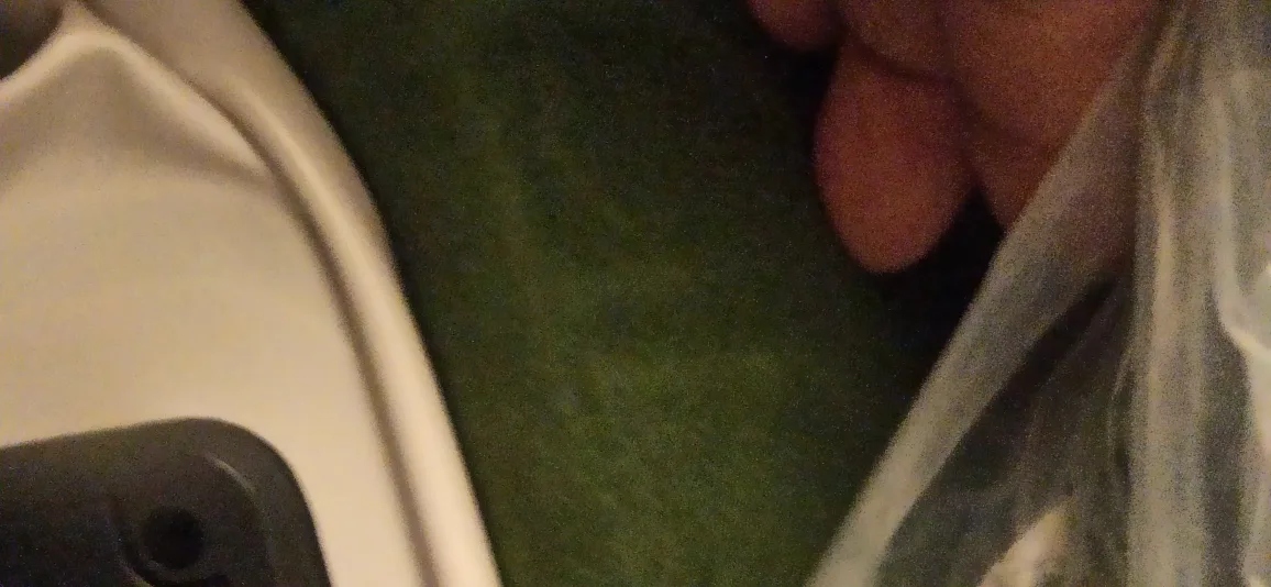 Zearna Twin Air Mattress with Built-in Pump - NEW image indicator(4)