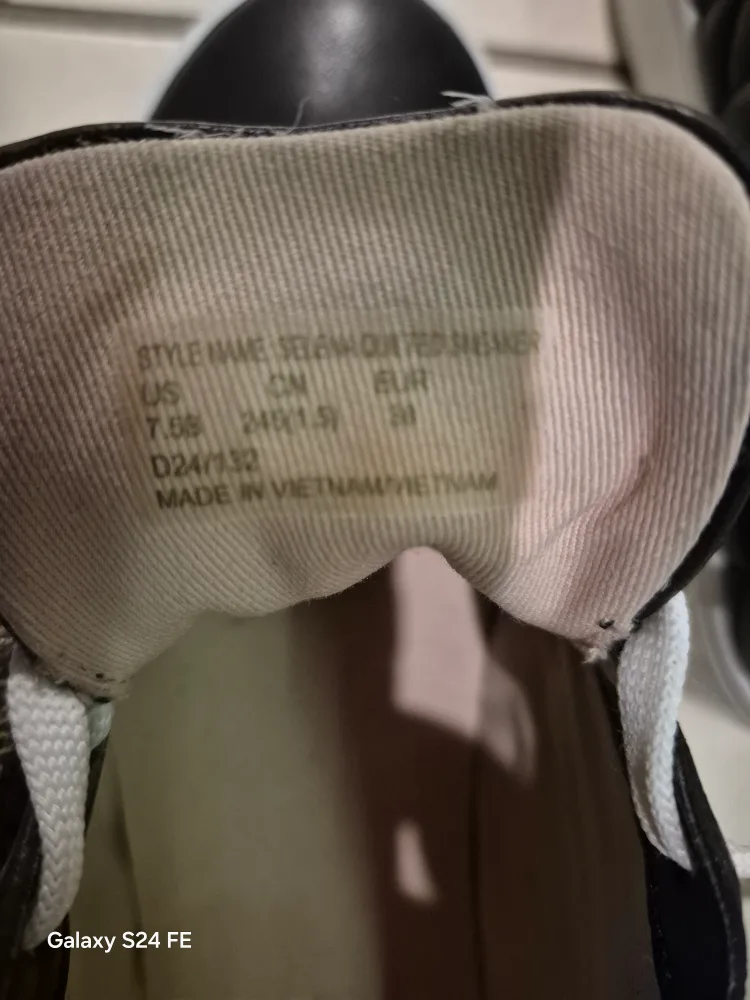 Kate Spade  Black  quilted  sneakers image indicator(3)