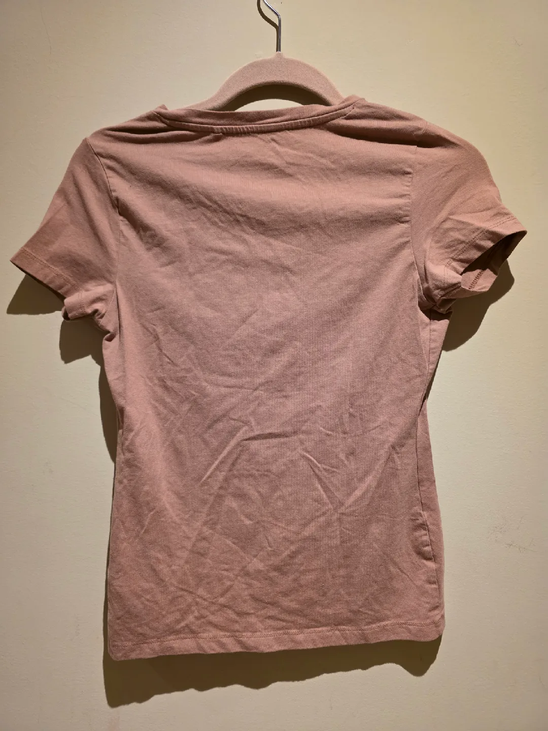 Guess Pink Heart Graphic Tee - Size S image indicator(3)