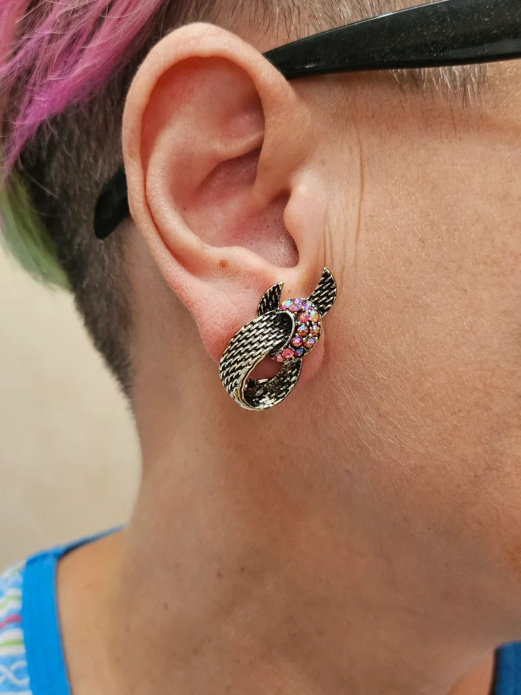 Vintage Clip BSK clip On Earrings 1960s image indicator(10)