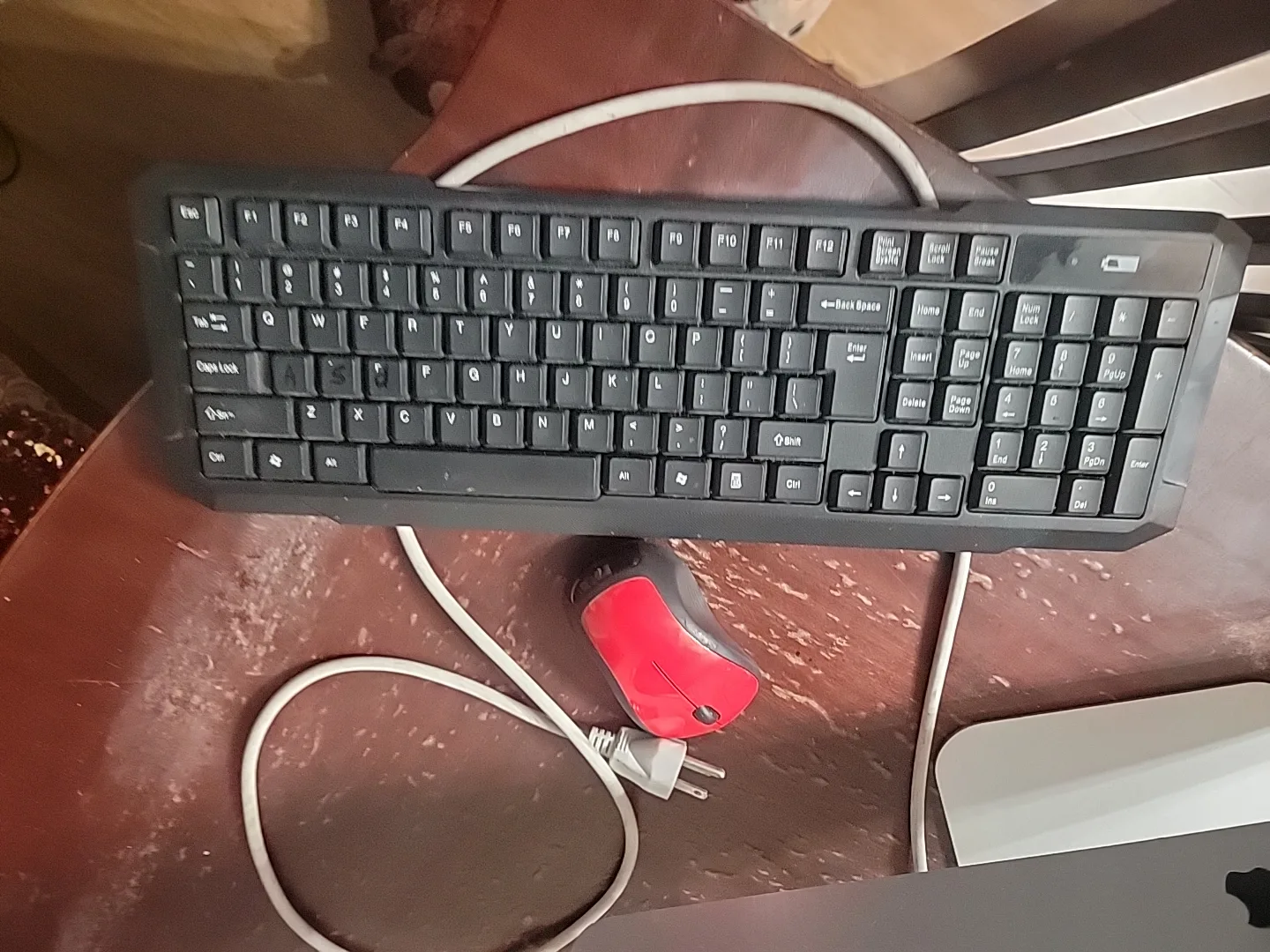 Apple iMac Desktop Computer image indicator(4)