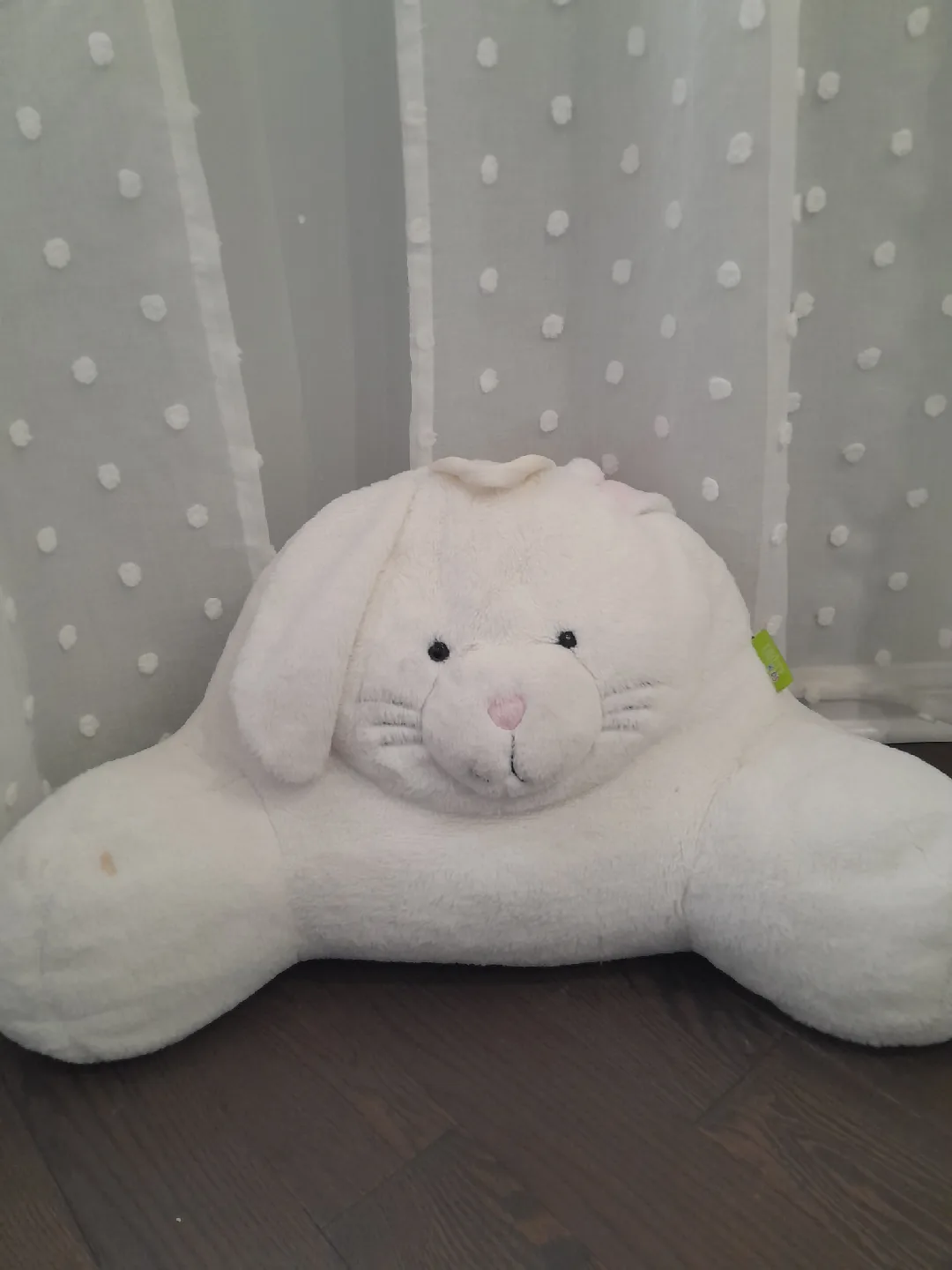 Bunny Pillow lounge image indicator(5)