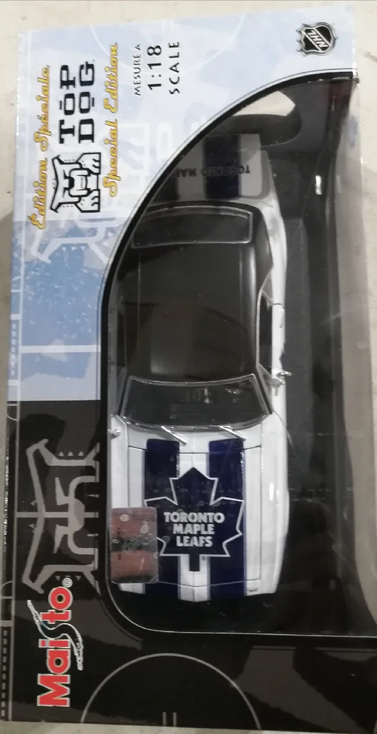 '67 Chevrolet Camaro Z/28 Toronto Maple Leafs Edition image indicator(2)