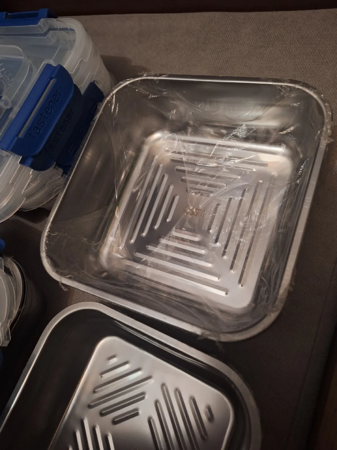 NEW Discounted Stainless Steel Food Containers (Small Dents) image indicator(4)