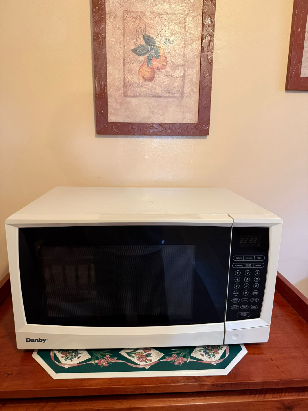 Danby Microwave - White - photo 4