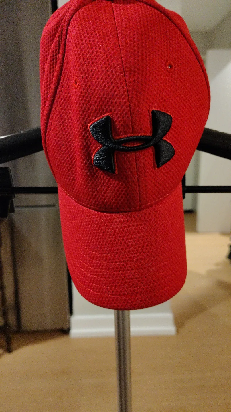 Under Armour Red Hat thumbnail