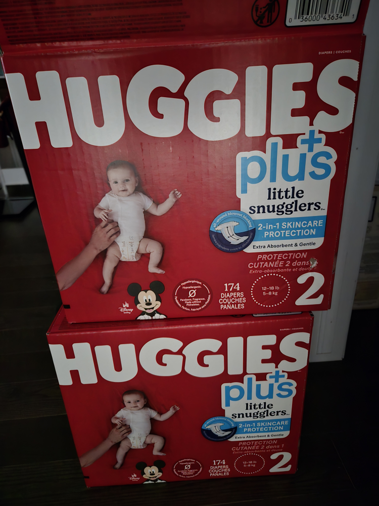 Huggies Plus Little Snugglers Size 2 - 174 Diapers