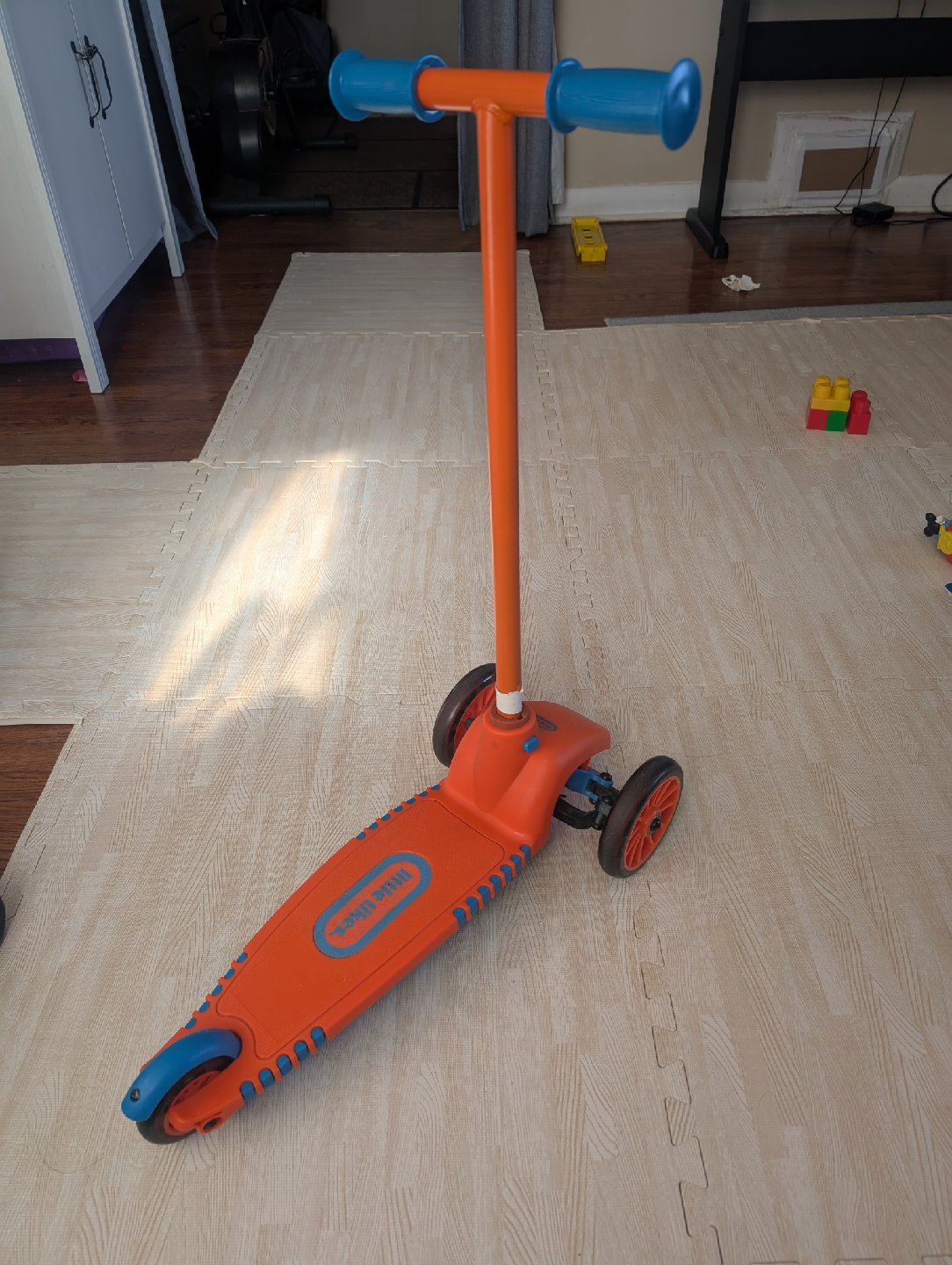 Little Tikes Scooter - Orange & Blue