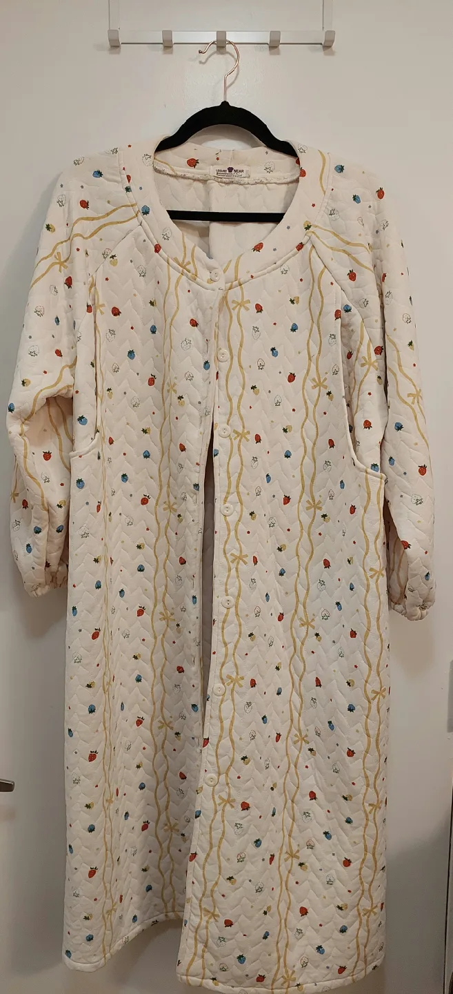 Leisure Wear Quilted Maternity Dress - Size 2XL