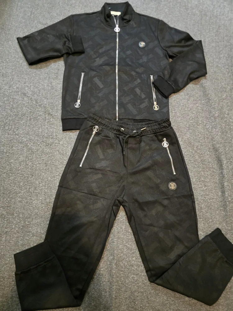 Burberry Black Tracksuit Set image indicator(7)