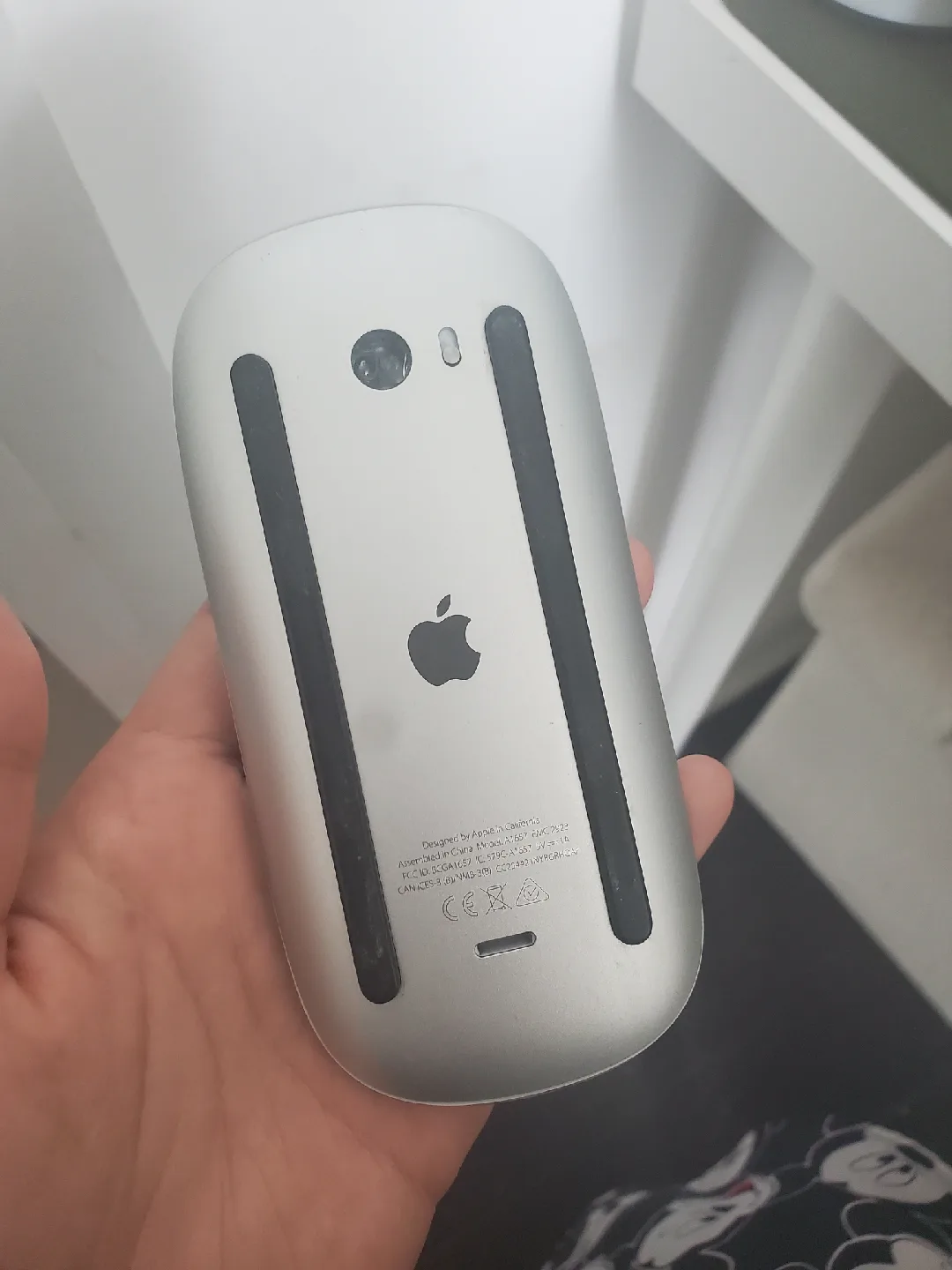 Apple Magic Mouse - Silver 🥕 image indicator(2)