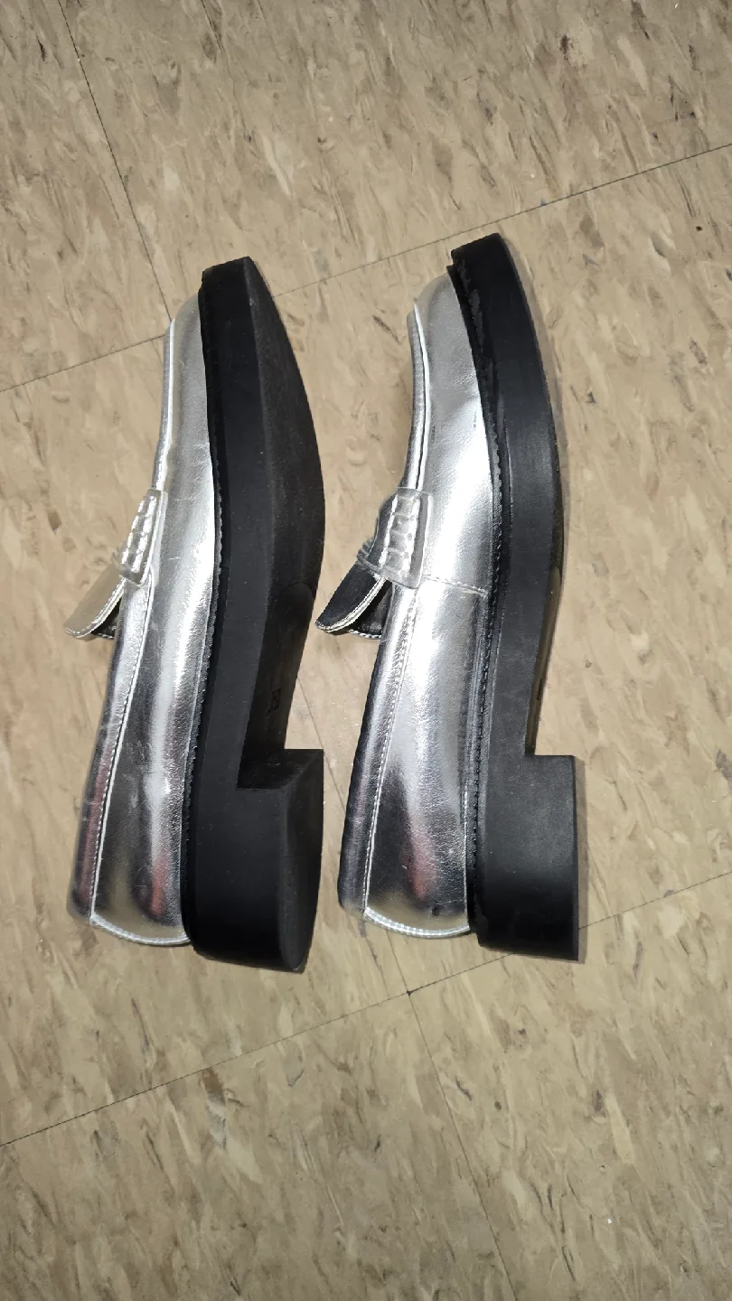 Zara Silver Loafers, Size 7 image indicator(3)