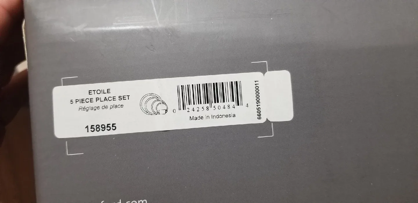 NEW Monique Lhuillier Waterford Etoile 5-Piece Place Setting image indicator(2)