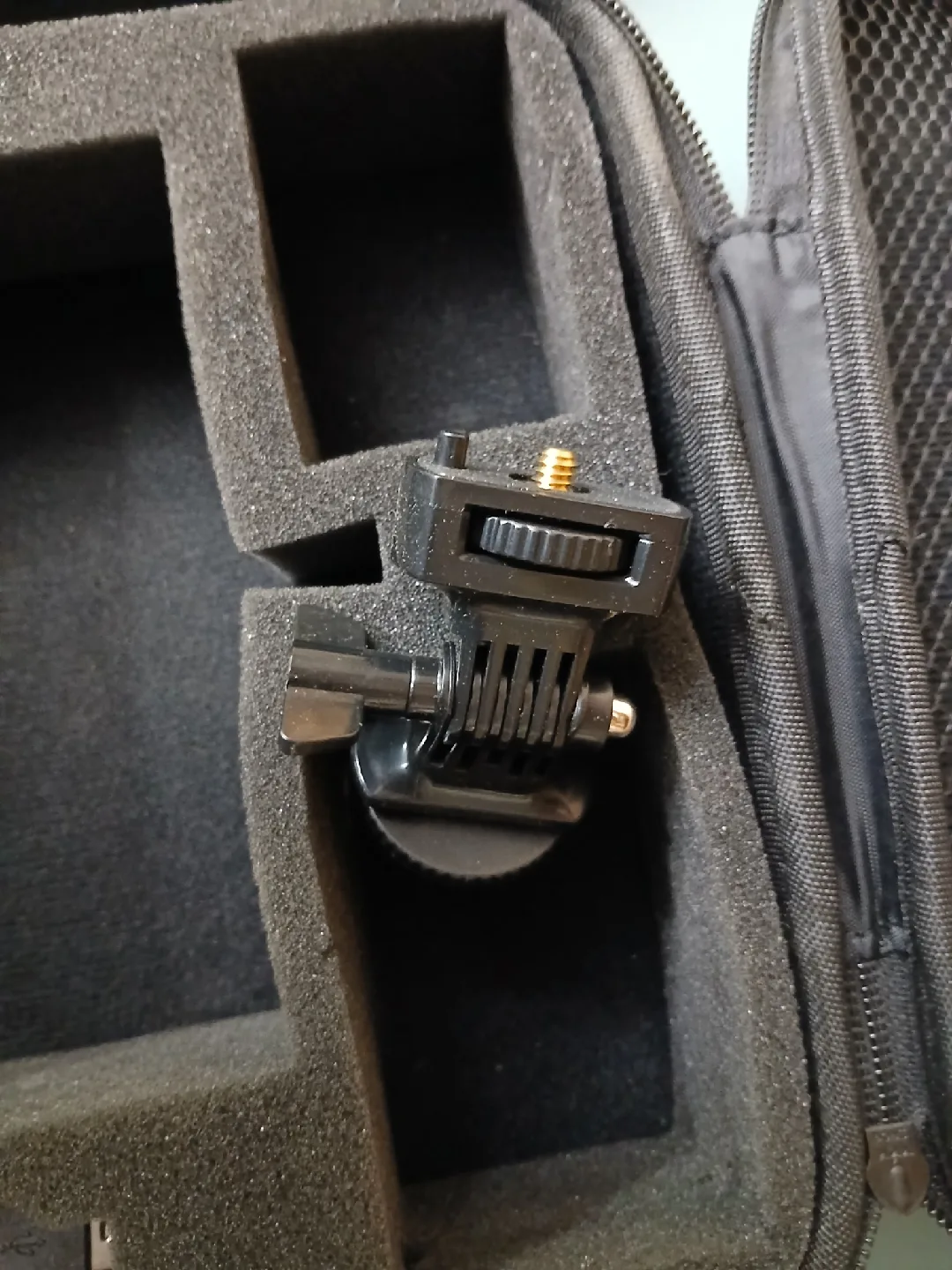 Neewer LED Video Light with Case image indicator(5)