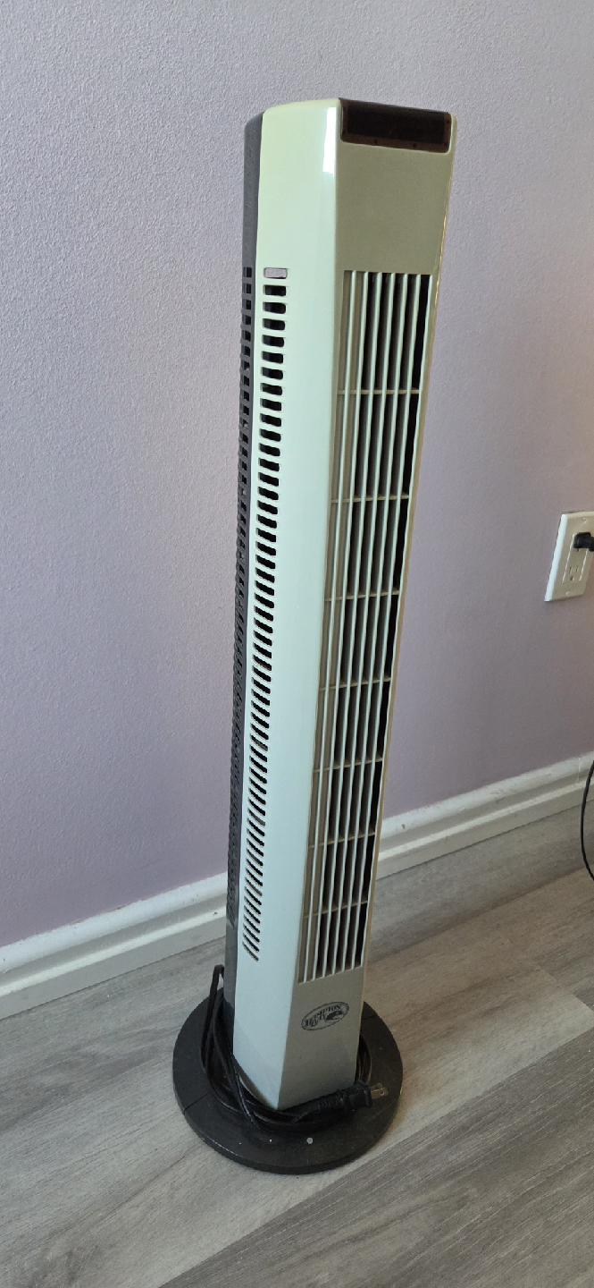 Hampton Bay Tower Fan - photo 2