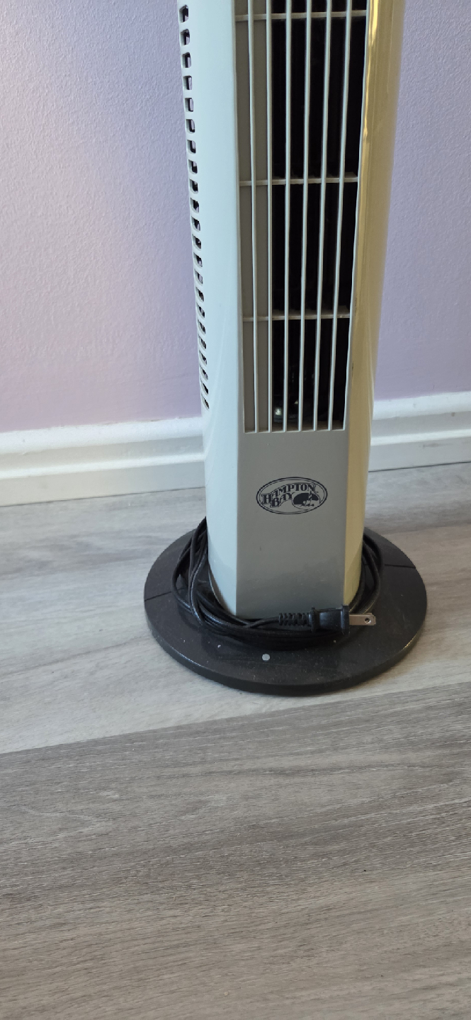 Hampton Bay Tower Fan - photo 3
