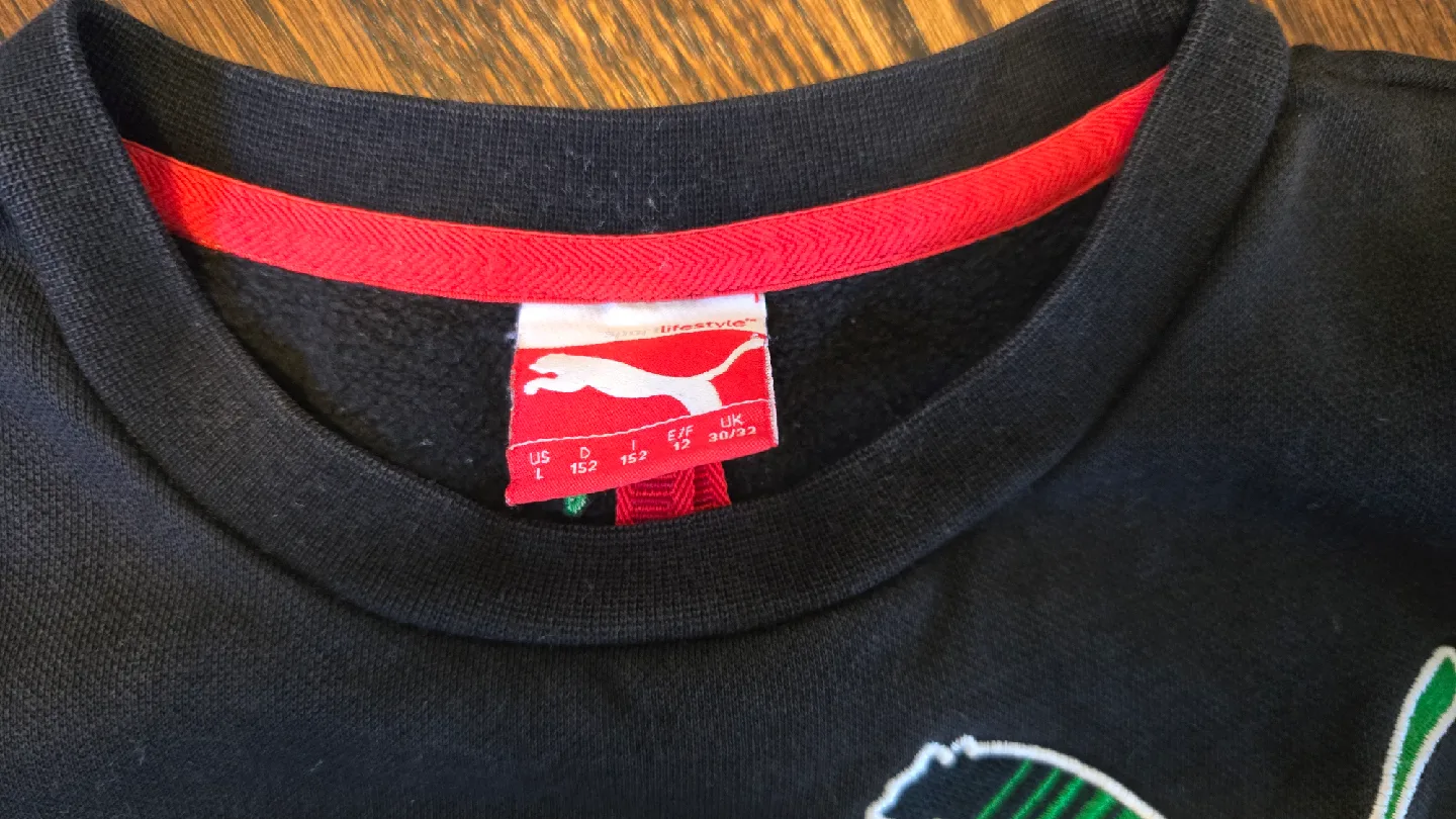 2 Sweaters - Size 10-12Y image indicator(4)