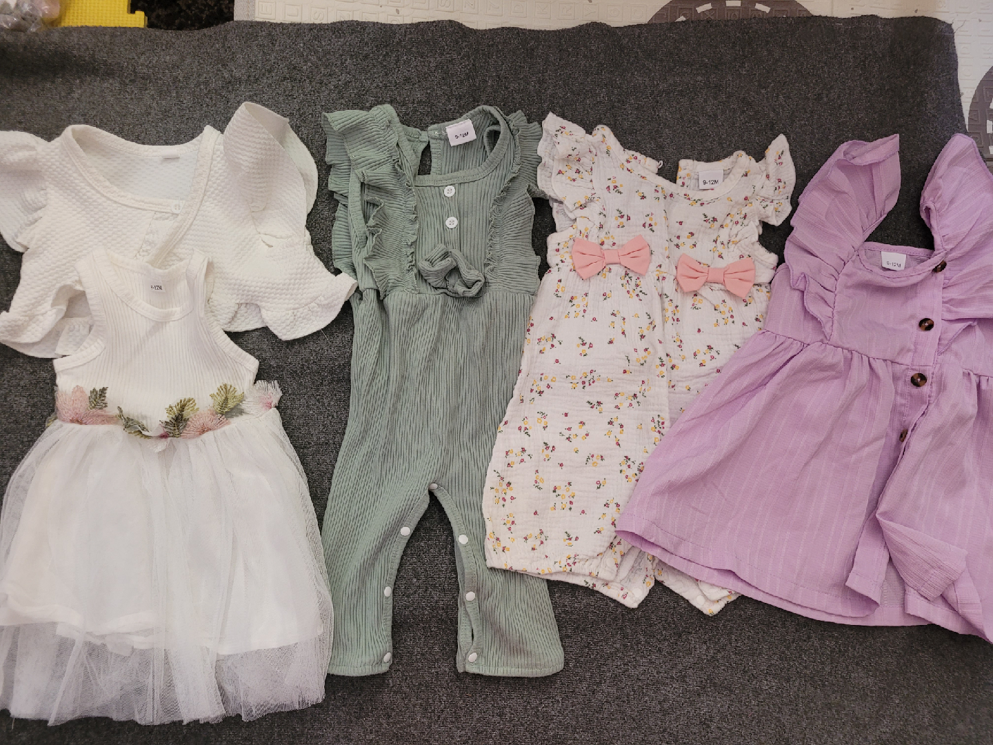 Baby Clothes Bundle (9-12M)