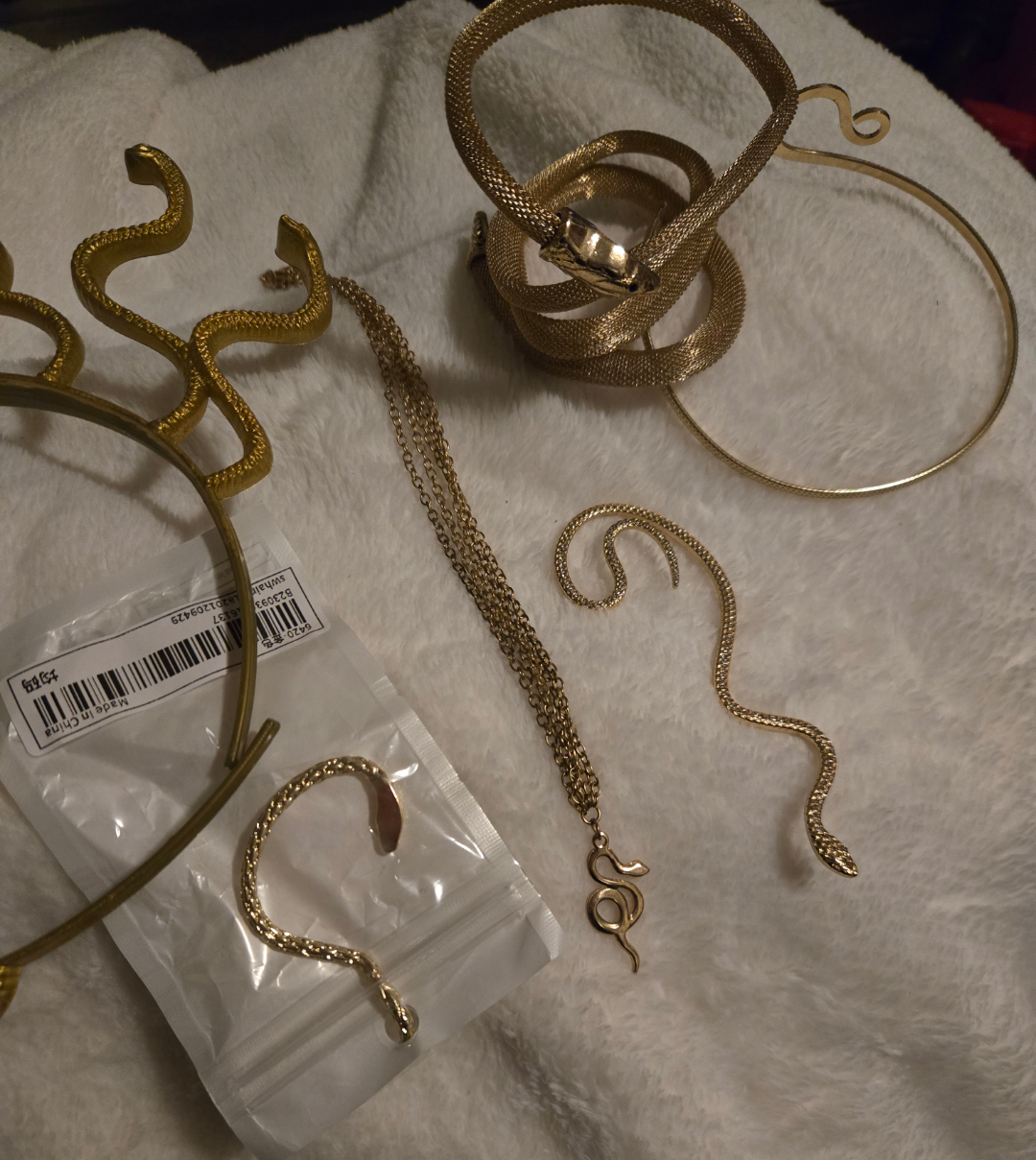 Medusa Halloween Costume - photo 5