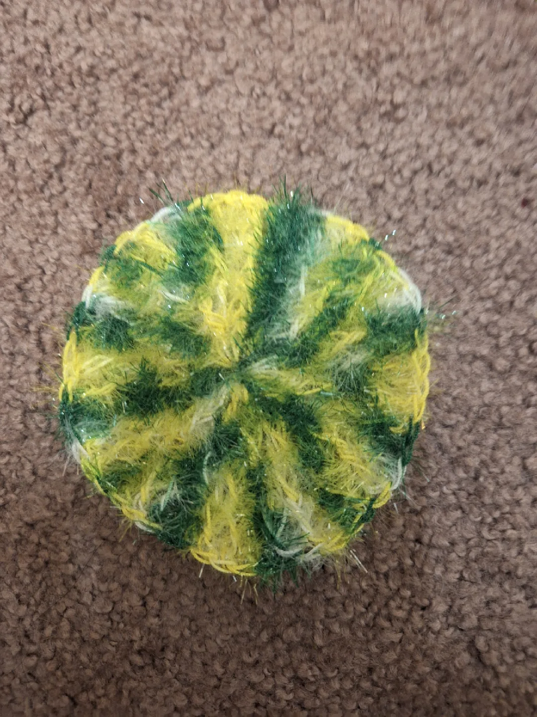 Handmade Green & Yellow Scrubby thumbnail