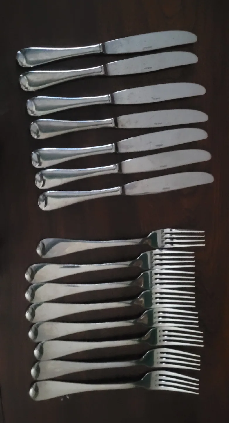 Oneida 18/10 Stainless Steel Flatware Set image indicator(5)