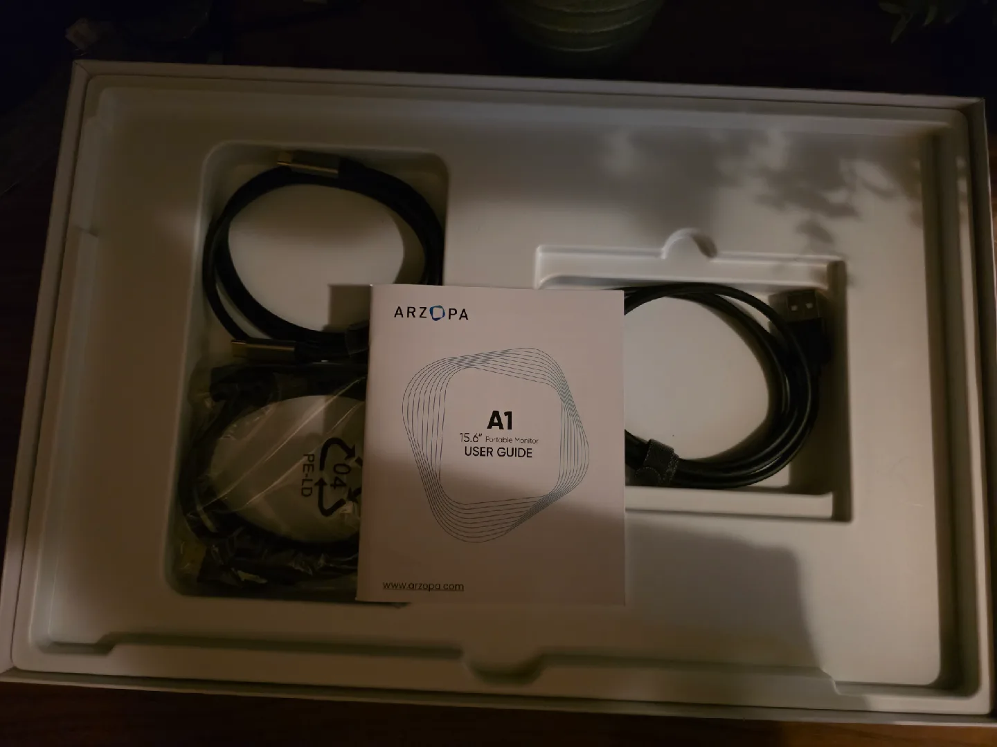 ARZOPA A1 15.6" Portable Monitor image indicator(3)